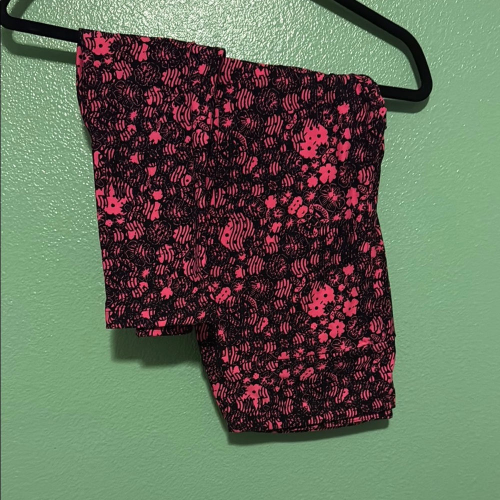 Pink and Black Patterned Leggings